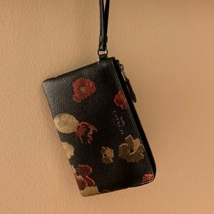 Coach Poppy Wristlet